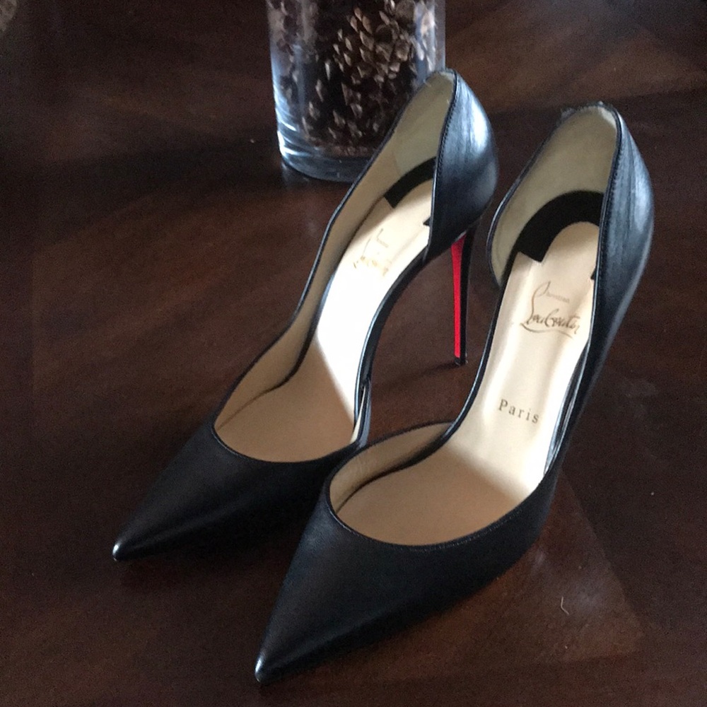 Christian Louboutin Iriza 42 (100 Nappa)